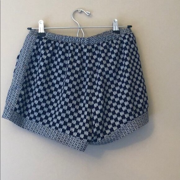 Blue and White Silky  Patterned Shorts - Picture 2 of 6